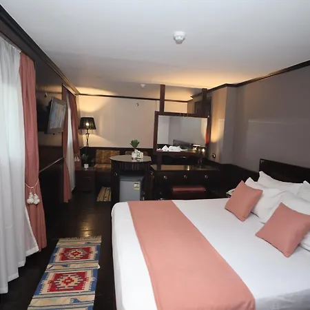 You Nile View Hotel Giza Exterior photo
