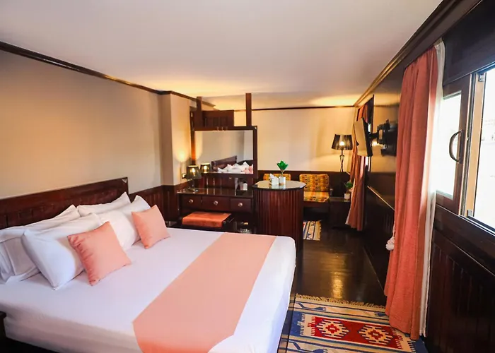 You Nile View Hotel